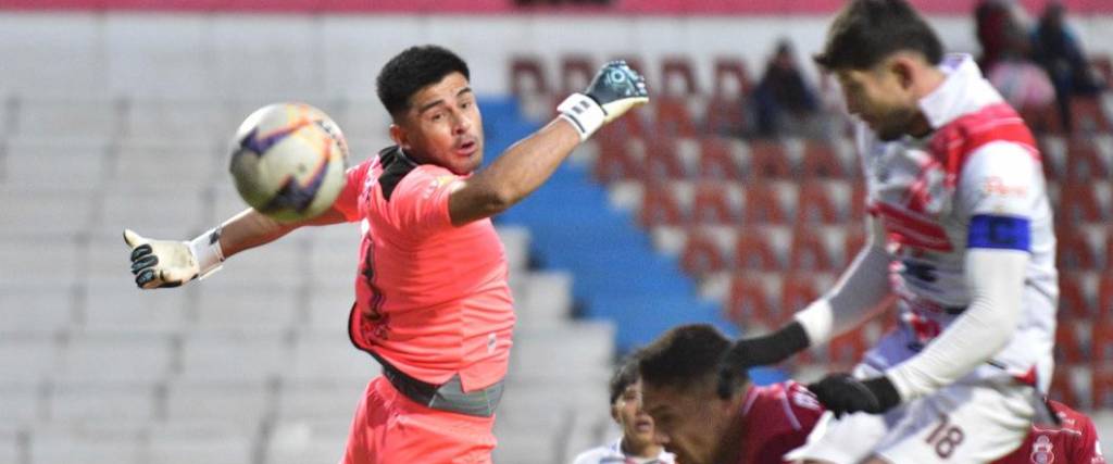 El conjunto potosino logró un triunfo por 2-1 en condición de local para superar a Guabirá en la tabla.