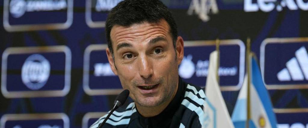 El técnico de Argentina habló en conferencia de prensa, donde reveló que estar cerca de renovar su contrato.