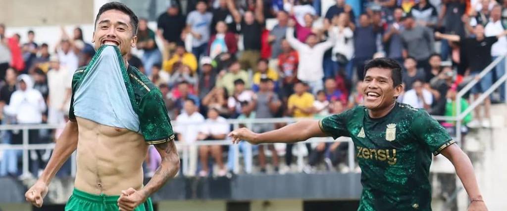 Ronaldo Monteiro marcó un tanto en la victoria de Ciudad Nueva Santa Cruz ante Universitario de Sucre.