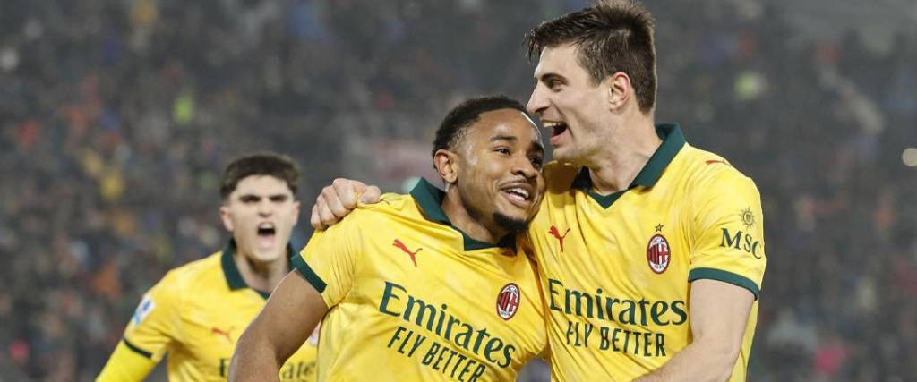 El equipo ‘rossonero’ se impuso por 0-3 en su visita a Bolonia para recortar distancias con el líder Inter.