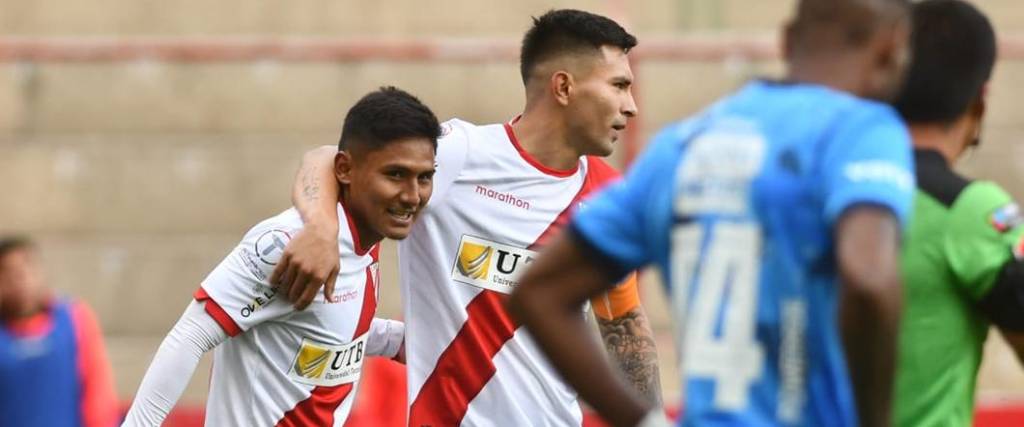 El cochabambino Darío Torrico marcó dos goles para sellar la victoria del cuadro alteño en Villa Ingenio.