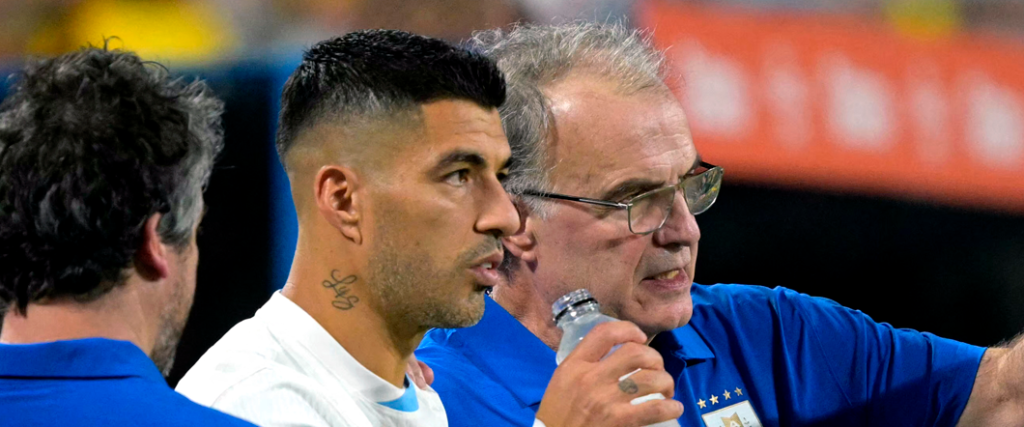 Luis Suárez y Marcelo Bielsa. 