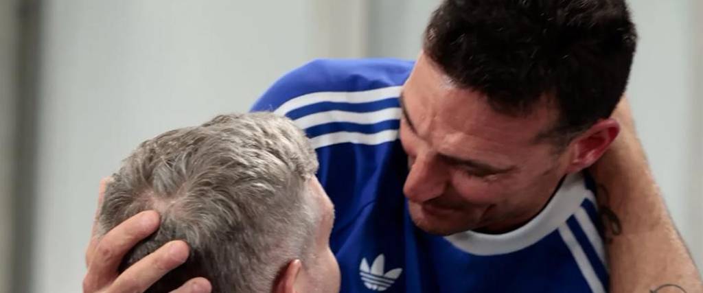 Scaloni tuvo un emotivo reencuentro con su amigo, Martín Palermo en la previa al duelo con Argelia.