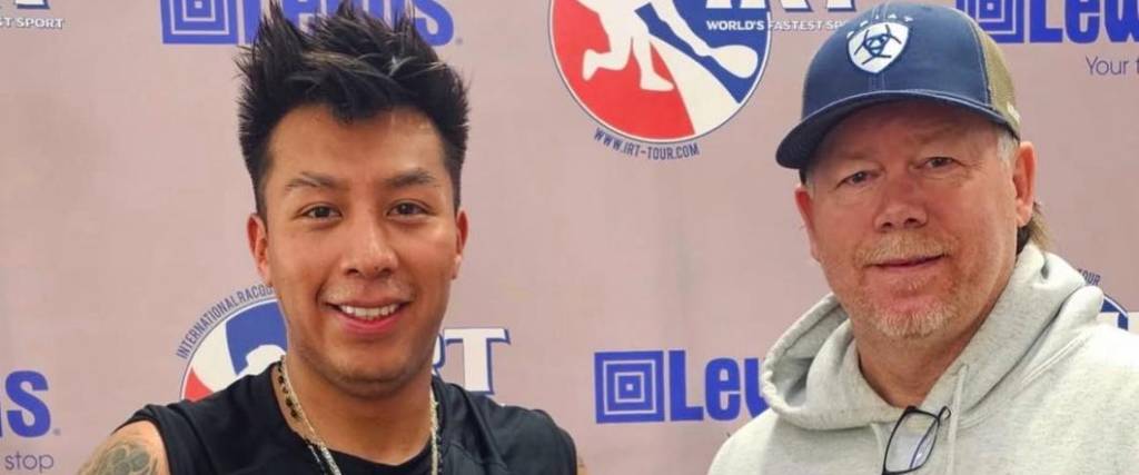 El chuquisaqueño logró el primer lugar en la rama individual tras vencer al local Kane Waselenchuk.