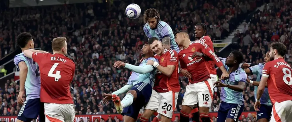 El duelo entre Arsenal y Manchester United terminó empatado 1-1 en el estadio Old Trafford.