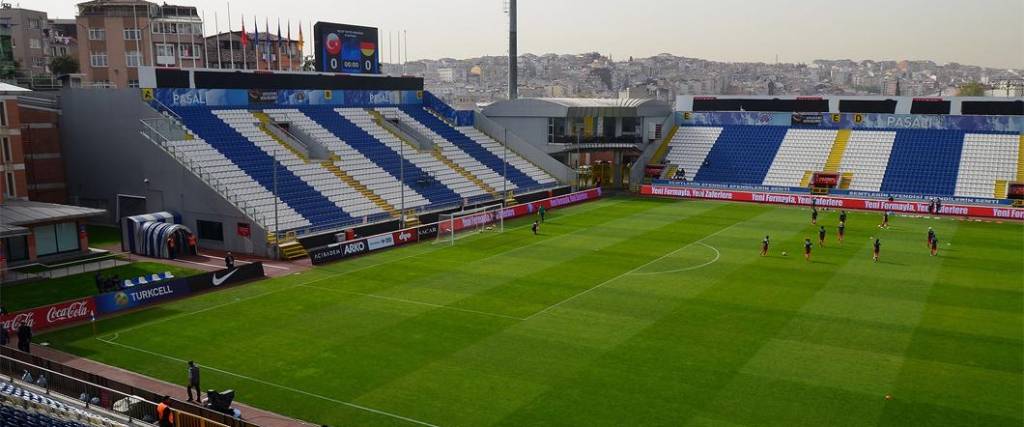 El escenario deportivo está adaptado a las normas de UEFA y albergará el partido entre Bolivia y Jordania.