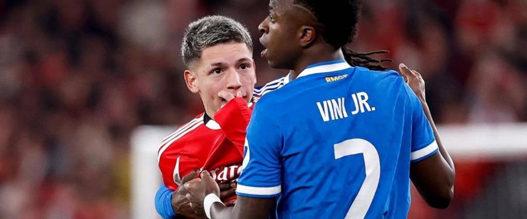 El delantero argentino fue suspendido por la UEFA y su club busca liberarlo de la sanción provisional.