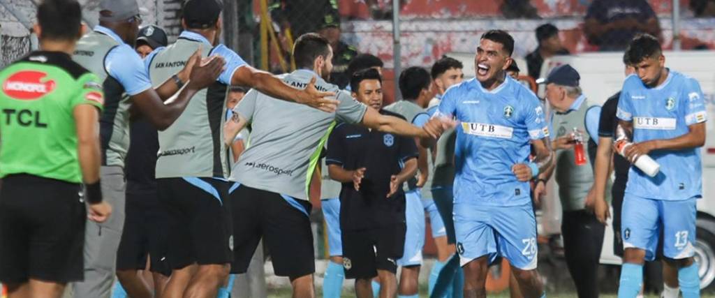 El equipo cochabambino se quedó con tres puntos claves en su visita al estadio Gilberto Parada de Montero.