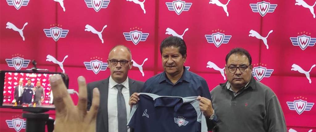 Eduardo Villegas tendrá su segundo ciclo como DT de Wilstermann. 