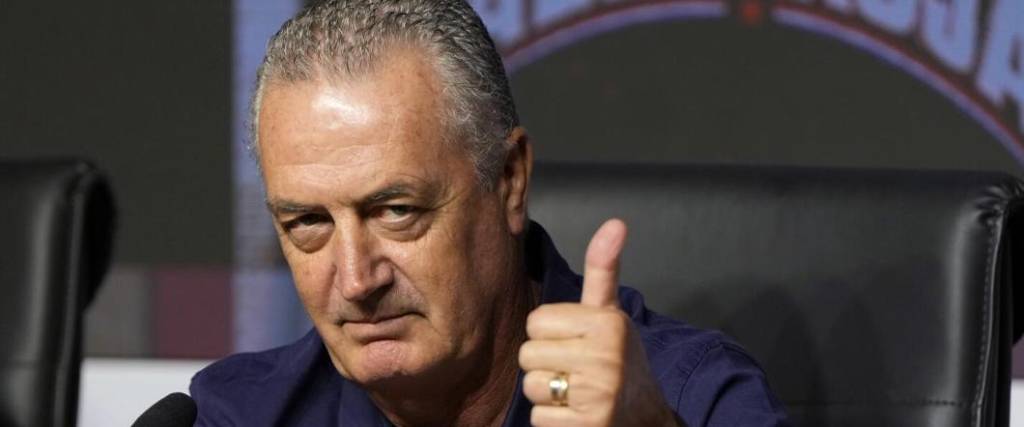El técnico de Paraguay restó importancia a las críticas y dijo que el duelo con Alemania será un gran reto.