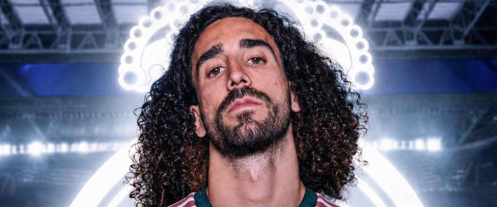 Marc Cucurella, lateral izquierdo, con la camiseta del Chelsea. 