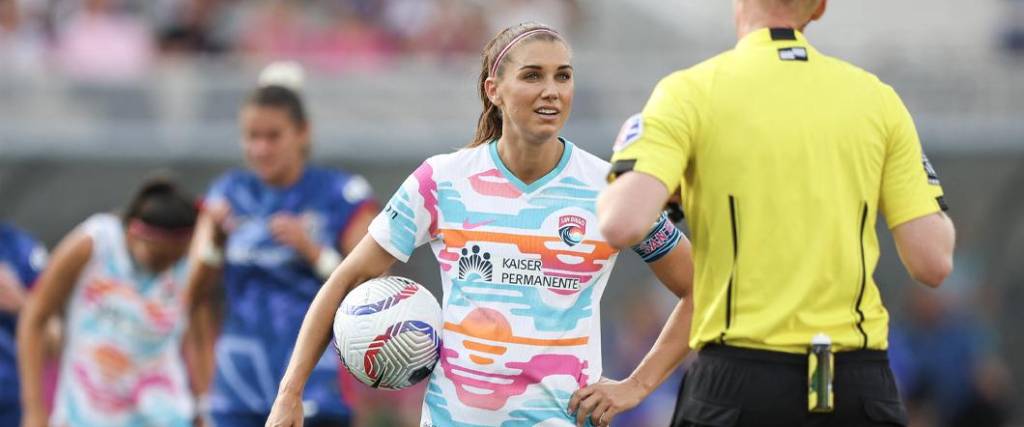 Alex Morgan, estrella histórica del fútbol estadounidense, disputó su último partido como profesional.