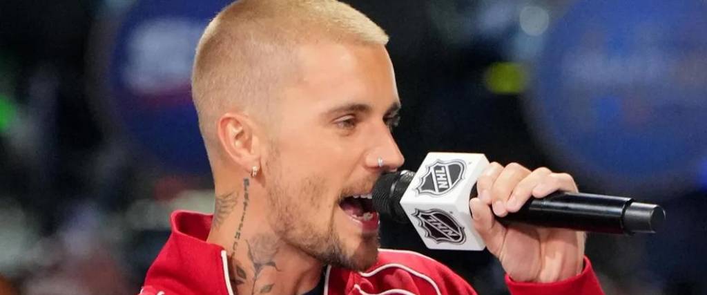 El cantante canadiense será otro de los artistas que actuarán en el show de medio tiempo del Mundial.