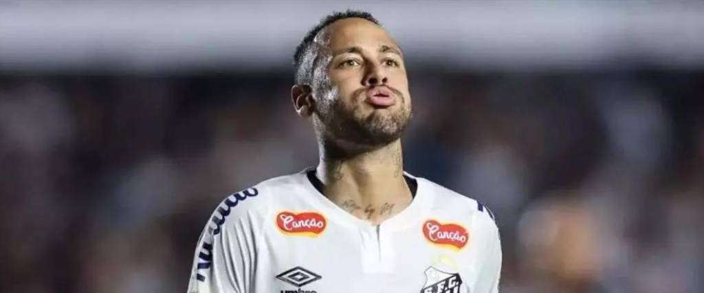 El delantero brasileño no ha rendido como se esperaba en su retorno al Santos, equipo donde se formó.