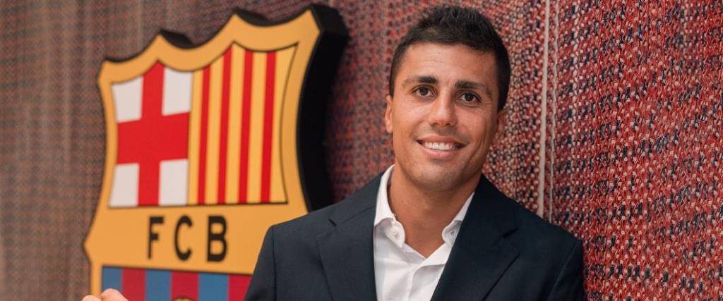 El mediocampista español se convirtió en nuevo fichaje del Barcelona para la temporada 2026.
