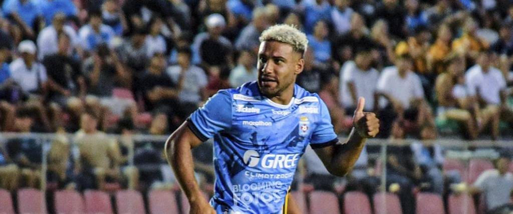 Nahuel Acosta llegó a Blooming como refuerzo para la temporada 2025