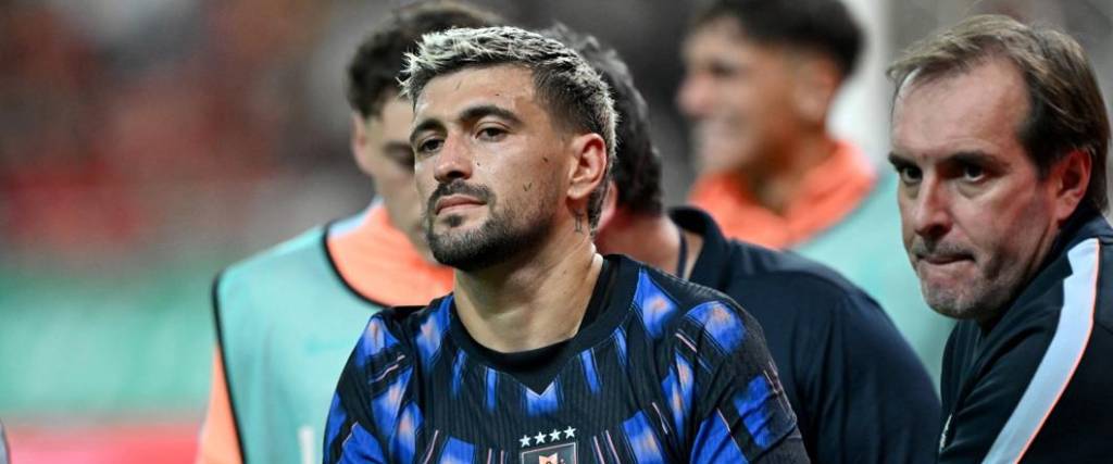 El mediocampista de Uruguay se perderá el duelo contra India, además de la recta caliente del Brasileirao.