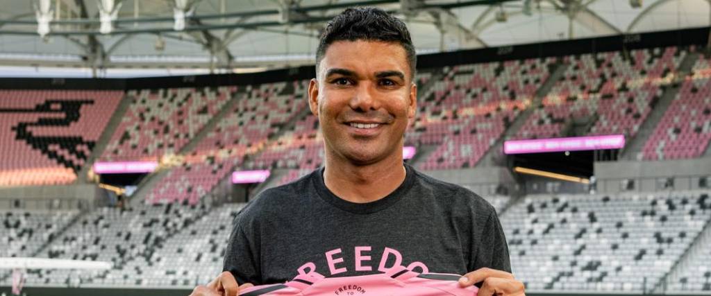 Casemiro luce la camiseta de Inter Miami, su nuevo club para temporada de la MLS.