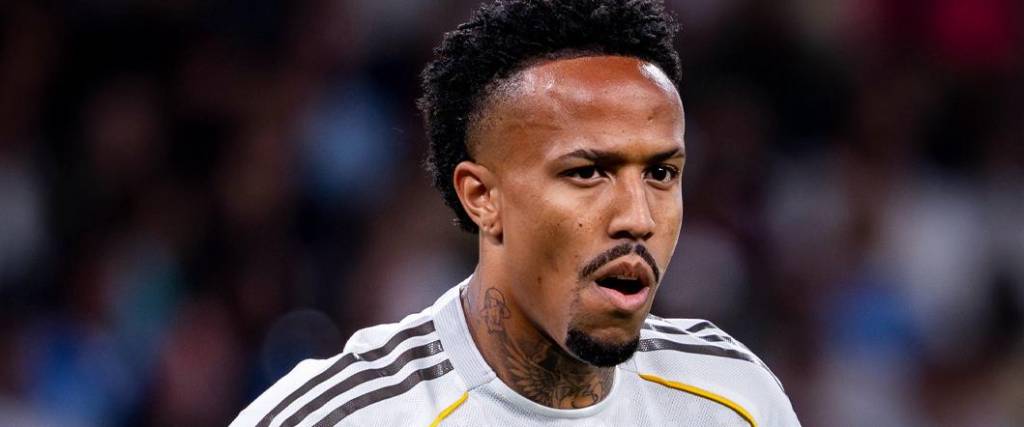 El defensor brasileño sufrió la tercera lesión muscular en lo que va de la temporada en Europa.