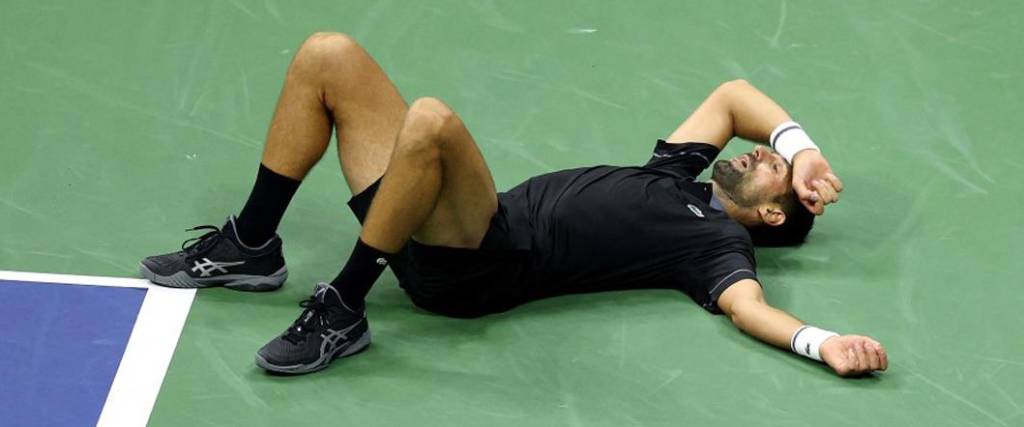 El tenista serbio quedó eliminado en su debut en el US Open tras caer ante el argentino Navone.