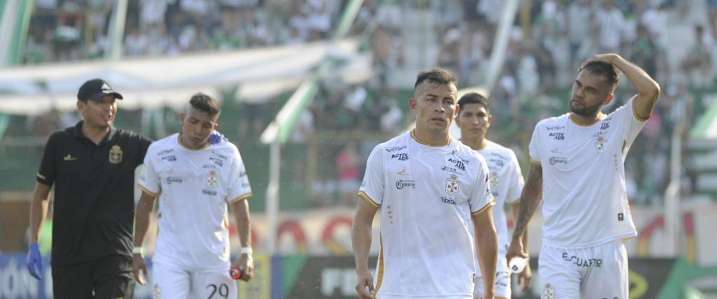 Real Santa Cruz busca cortar la mala racha actual que tiene en el clausura