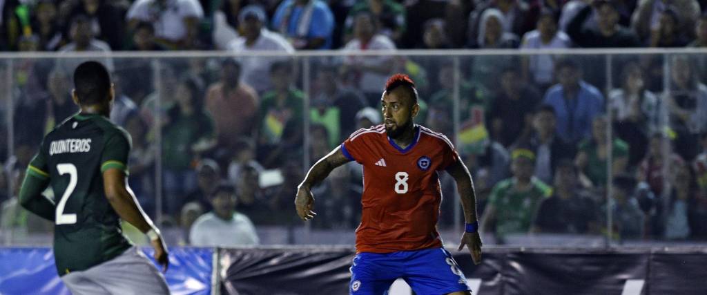 Arturo Vidal en el partido jugado anoche en Santa Cruz