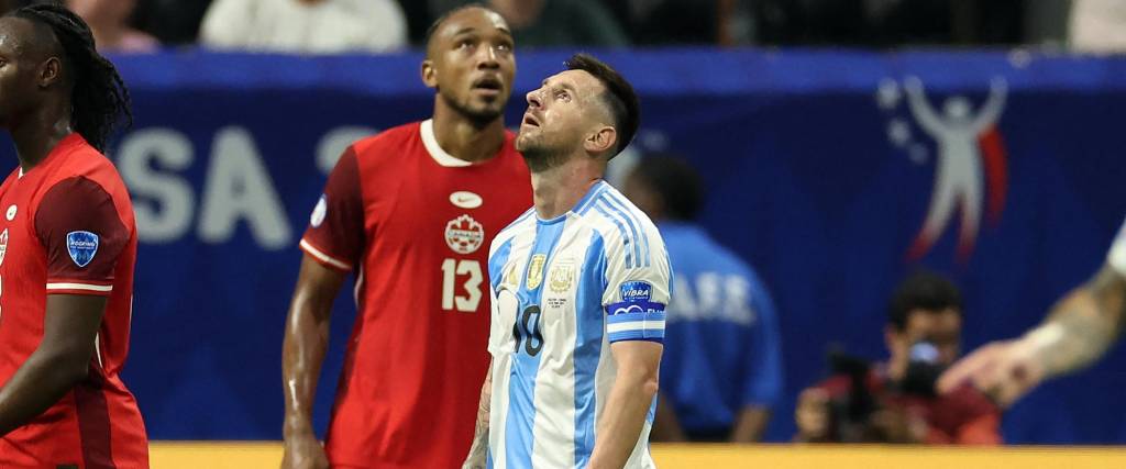 El astro argentino no pudo marcar en su primer partido en la Copa América ante Canadá.