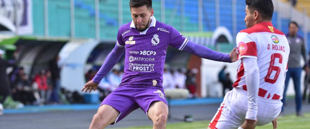 Incidencia entre Real Potosí e Independiente en el estadio Víctor Agustín Ugarte.