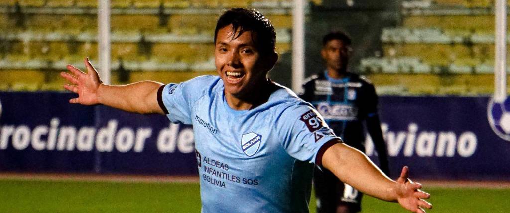 John García, el autor del primer tanto de Bolívar, celebra ante Blooming. 