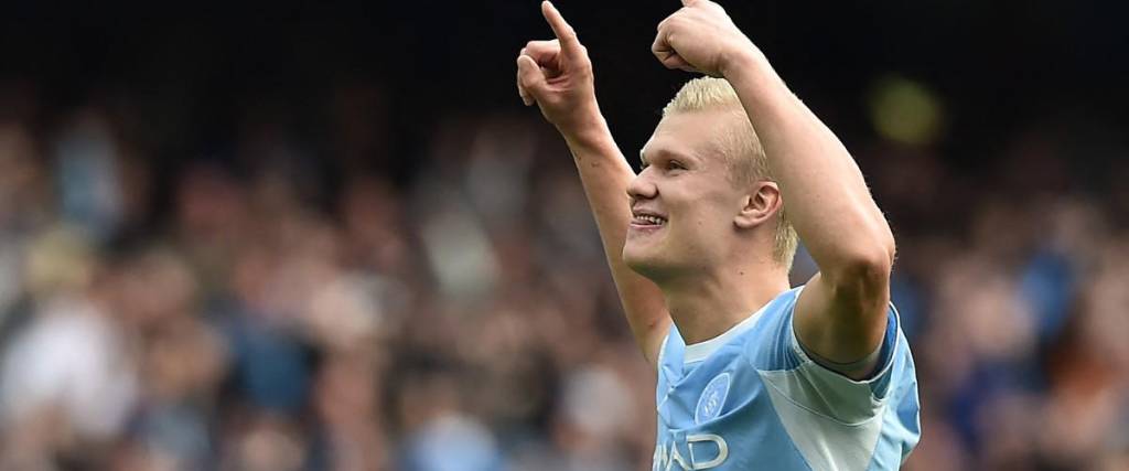 Erling Haaland celebra el quinto gol del Manchester City ante el Sunderland. 