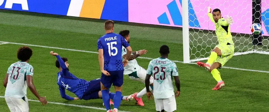 El gol del croata Gvardiol contra la selección de Portugal.