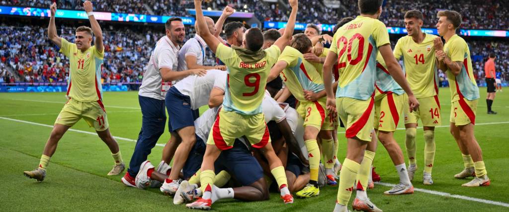 España derrotó este viernes a Francia por la final de fútbol masculino de los JJOO