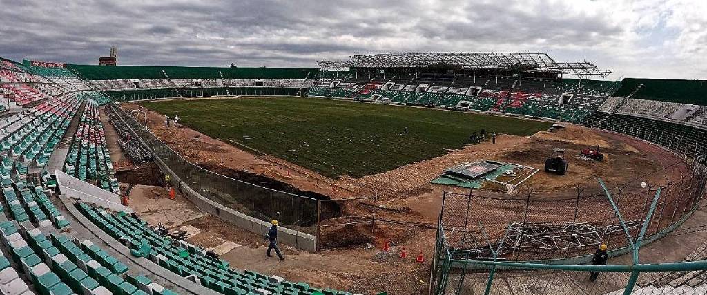 Las obras en el estadio Tahuichi de Santa Cruz.