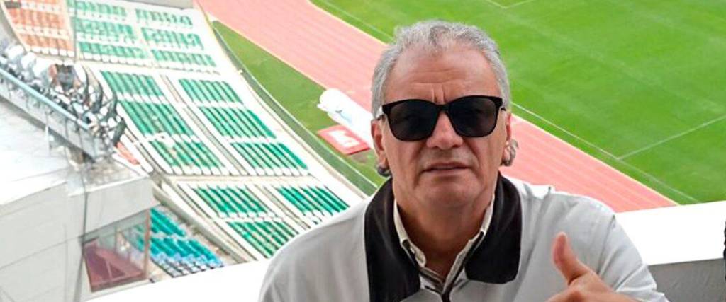 Marco Antonio ‘Diablo’ Etcheverry, en una visita anterior al estadio Hernando Siles.