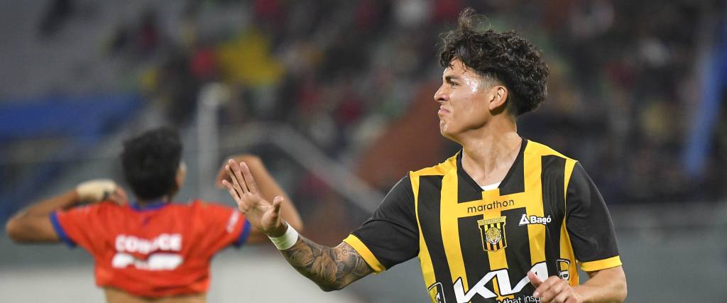 Wilsterman recibió a The Strongest en el estadio Félix Capriles