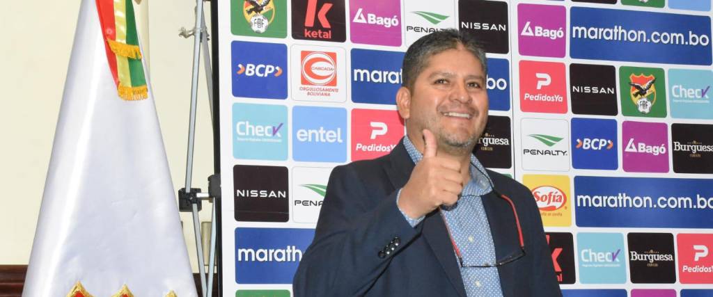 Óscar Villegas, técnico de la selección boliviana de fútbol