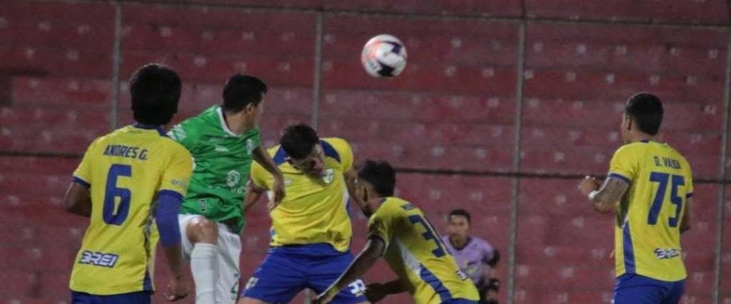 Incidencia del partido entre Real Tomayapo y ABB en Tarija.