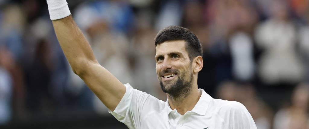 Novak Djokovic se clasificó el viernes para su novena final de Wimbledon