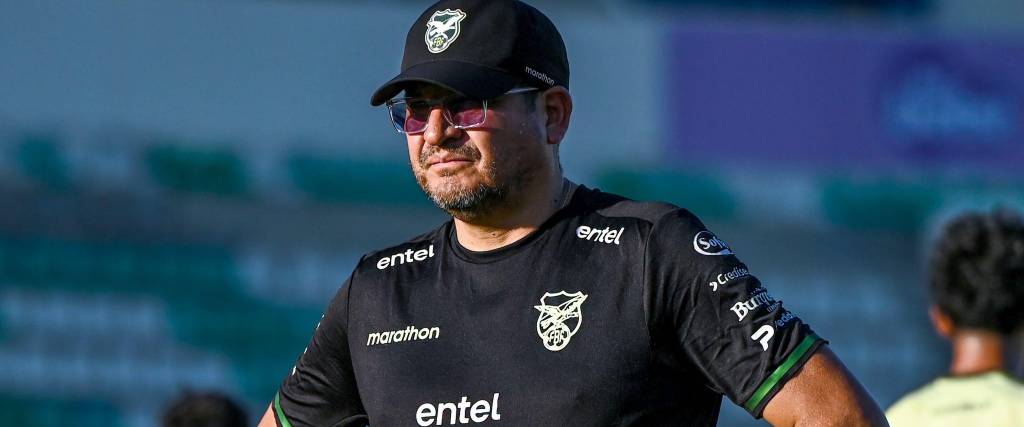 Óscar Villegas, entrenador de la selección boliviana.
