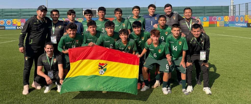 La selección boliviana sub-15 participa en el Mundial de la categoría, en Azerbaiyán.