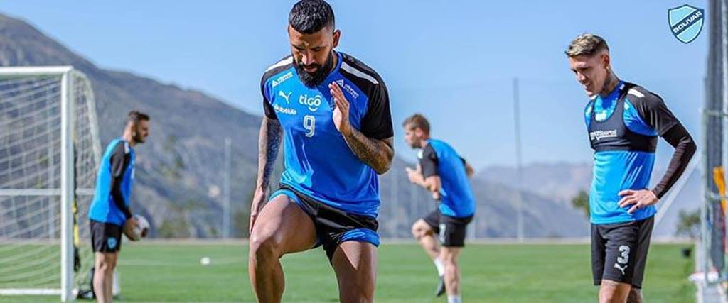 Entrenamiento de Bolívar en el Centro de Alto Rendimiento “Guido Loayza”.