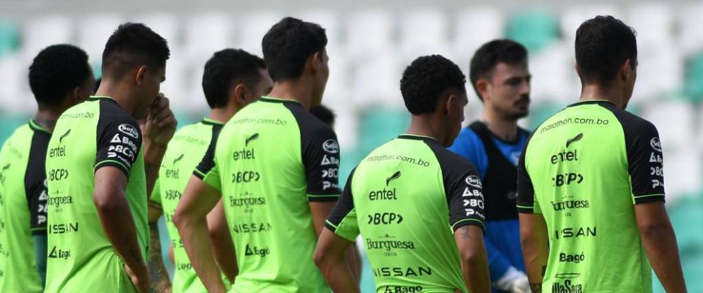 La selección boliviana cumplió este martes su segundo día de entrenamientos en Santa Cruz.
