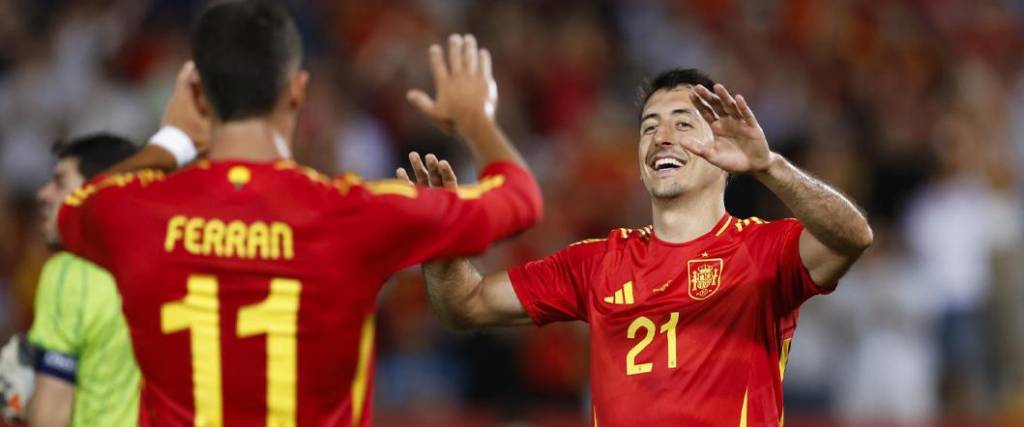 La selección española se impuso por goleada a Andorra con tres goles del delantero Mikel Oyarzabal.