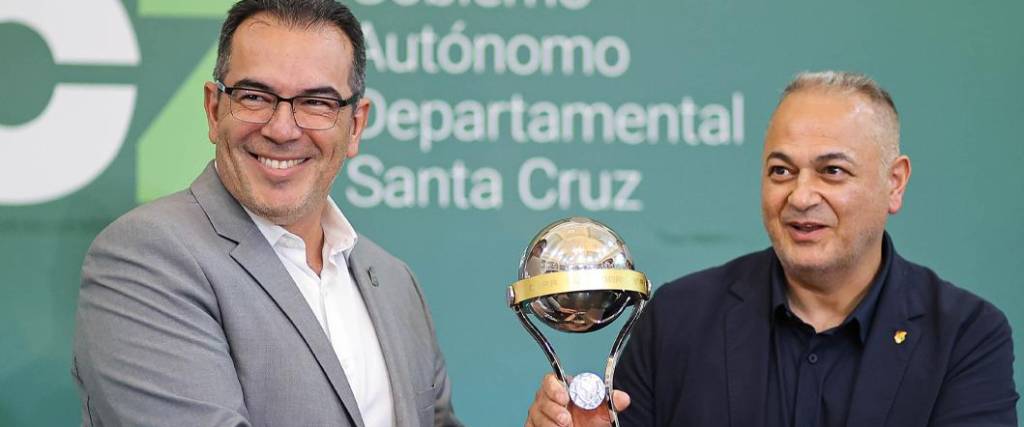 El gobernador Mario Aguilera y el presidente de la FBF, Fernando Costa, hicieron la presentación oficial