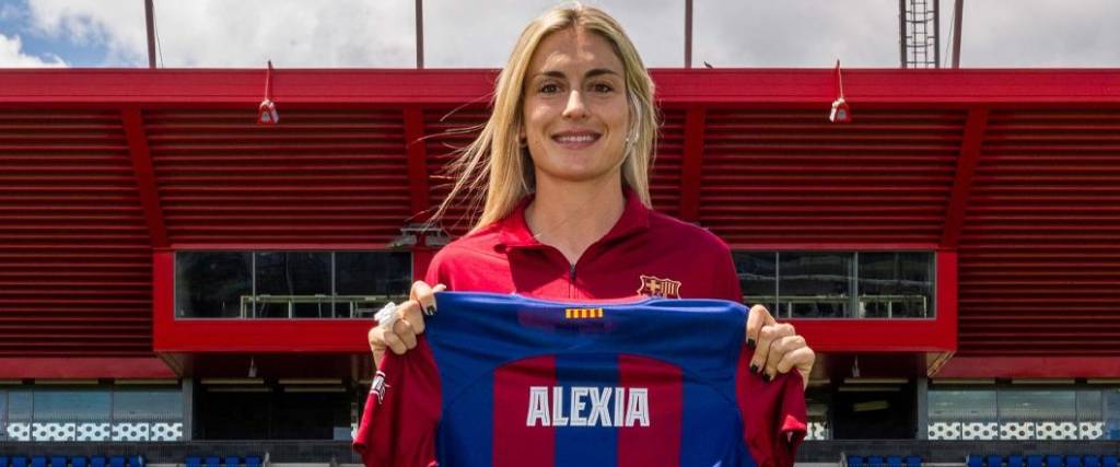 La capitana del conjunto azulgrana extendió su contrato con Barcelona por dos temporadas más.