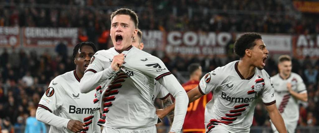 El mediocampista Florian Wirtz anotó el primer gol del Leverkusen en el estadio Olímpico ante la Roma.