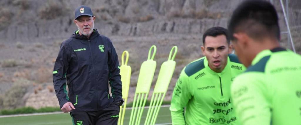 El entrenador brasileño confirmó que la mitad de los convocados ante México, irán a la Copa América.