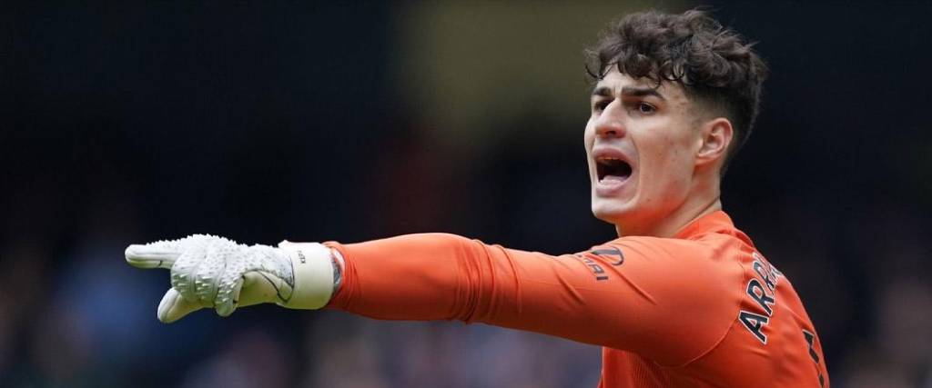 El portero español del Chelsea jugará a préstamo en el Real Madrid para cubrir al ausente Courtois.