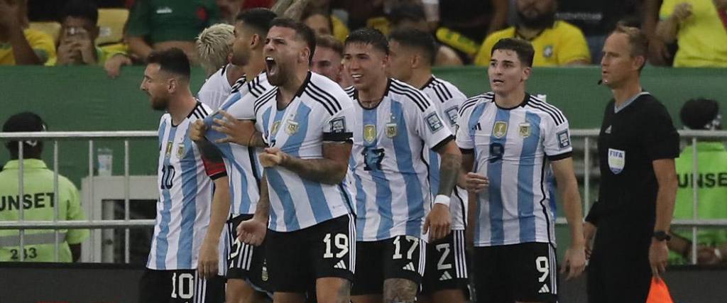 Con gol de Nicolás Otamendi, la selección argentina se impuso a Brasil en el estadio Maracaná.