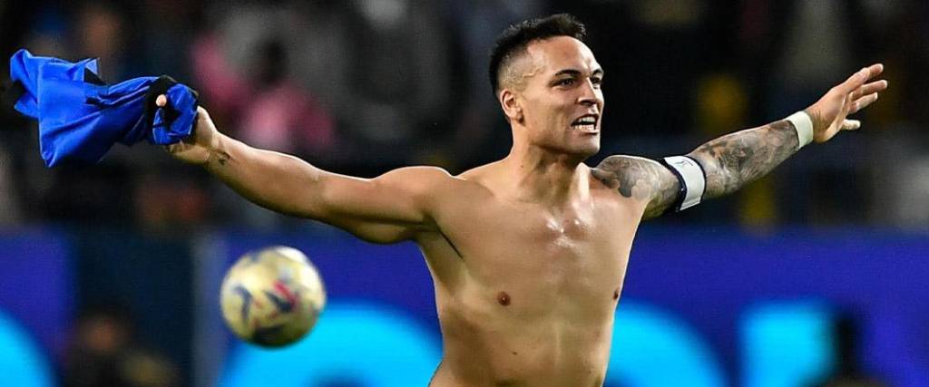 El argentino Lautaro Martínez anotó el único tanto del compromiso para darle la victoria al Inter de Milán.